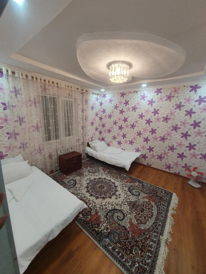 Guest House Homely Dushanbe Esterno foto