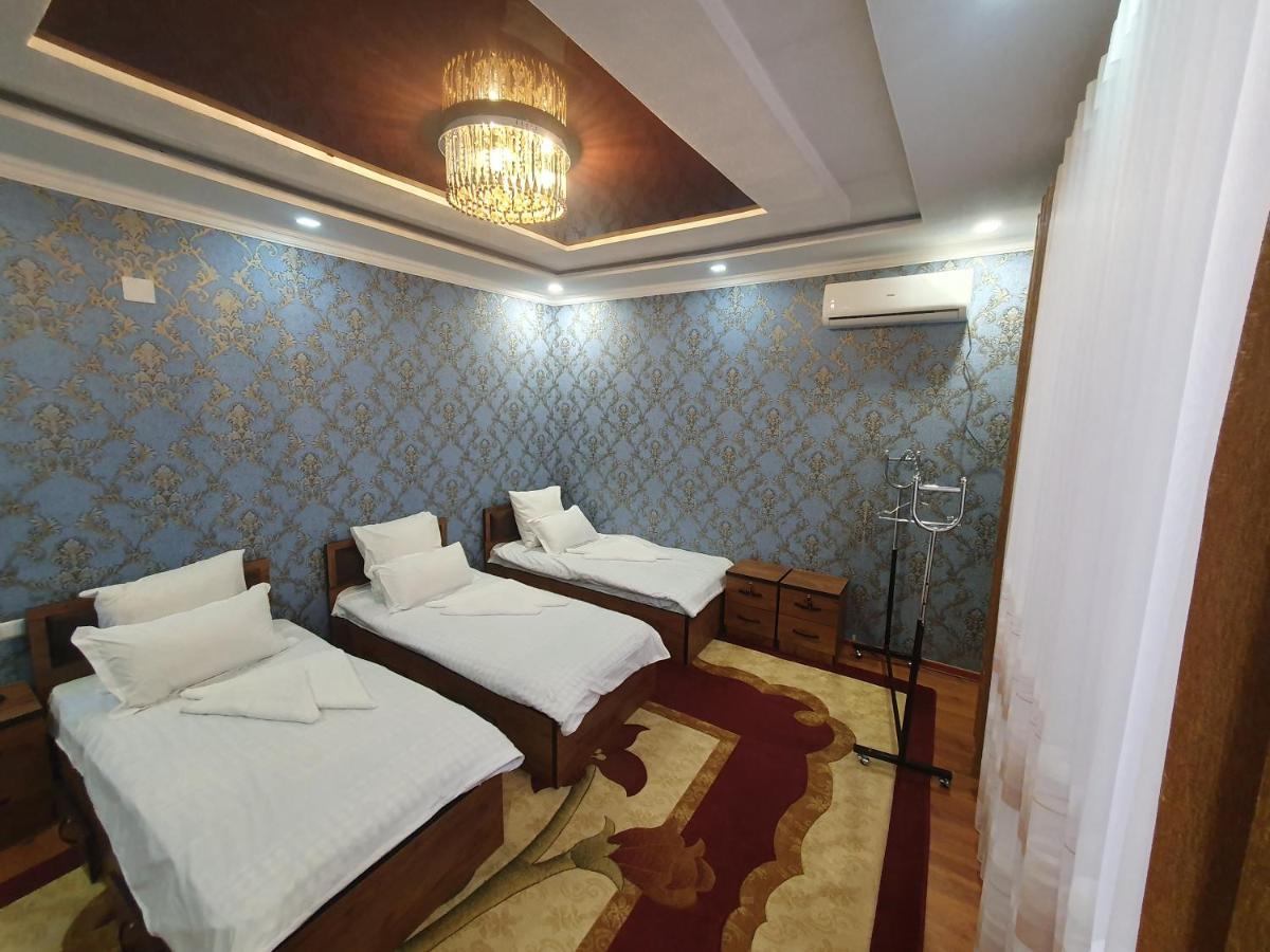 Guest House Homely Dushanbe Esterno foto